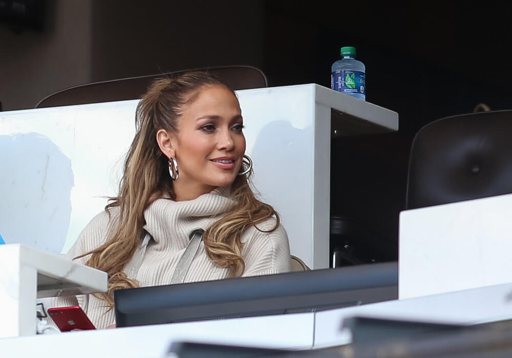 J-Lo and A-Rod buying the mets
